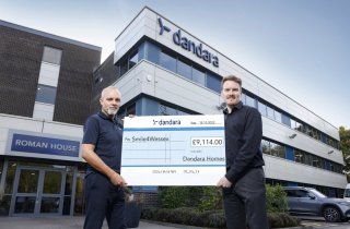 Housebuilder hits the Greens for Wessex Charity